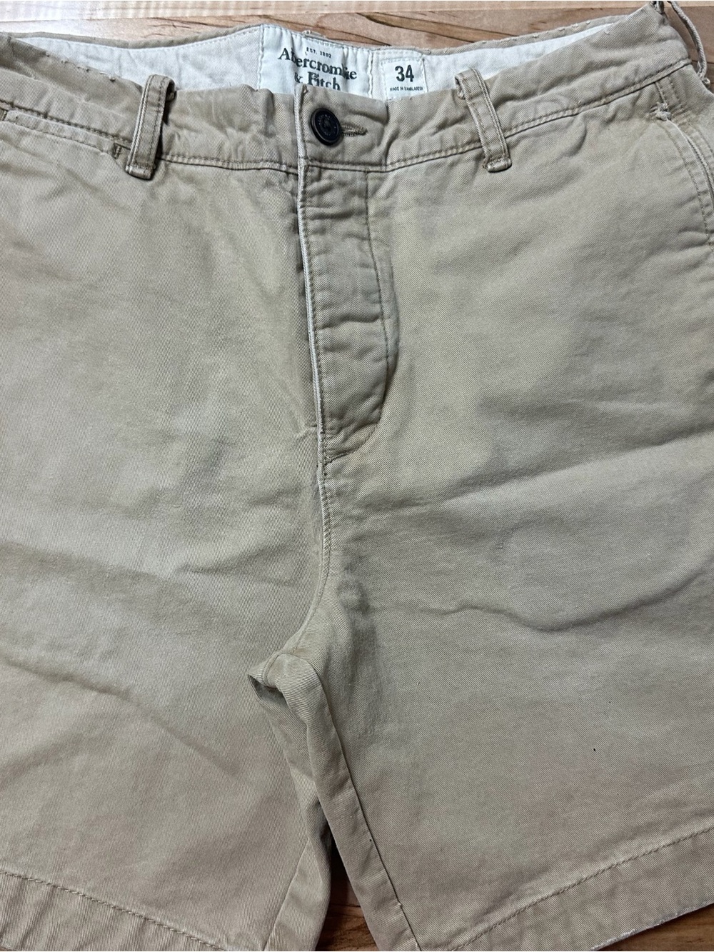 Abercrombie & Fitch Khaki Flat Front Men's Chino Shorts